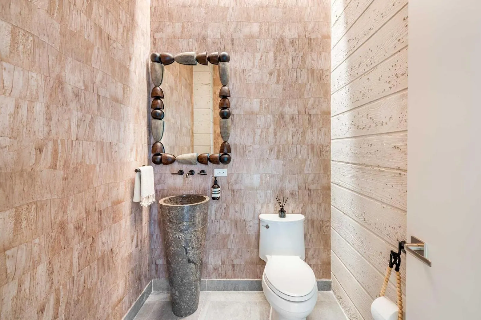Daire Bella Rocca - Luxurious Ocean Estate With Private Pool, Heated Spa, & Designer Interiors Gun Bay