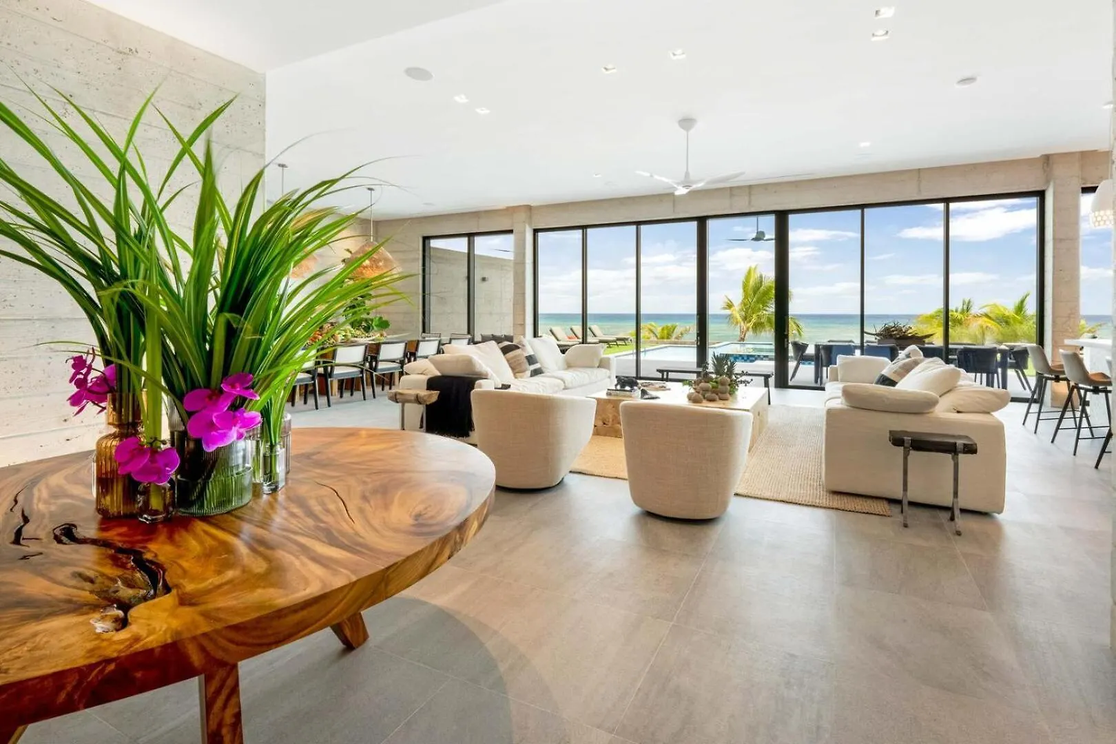 Bella Rocca - Luxurious Ocean Estate With Private Pool, Heated Spa, & Designer Interiors Gun Bay Cayman Adaları