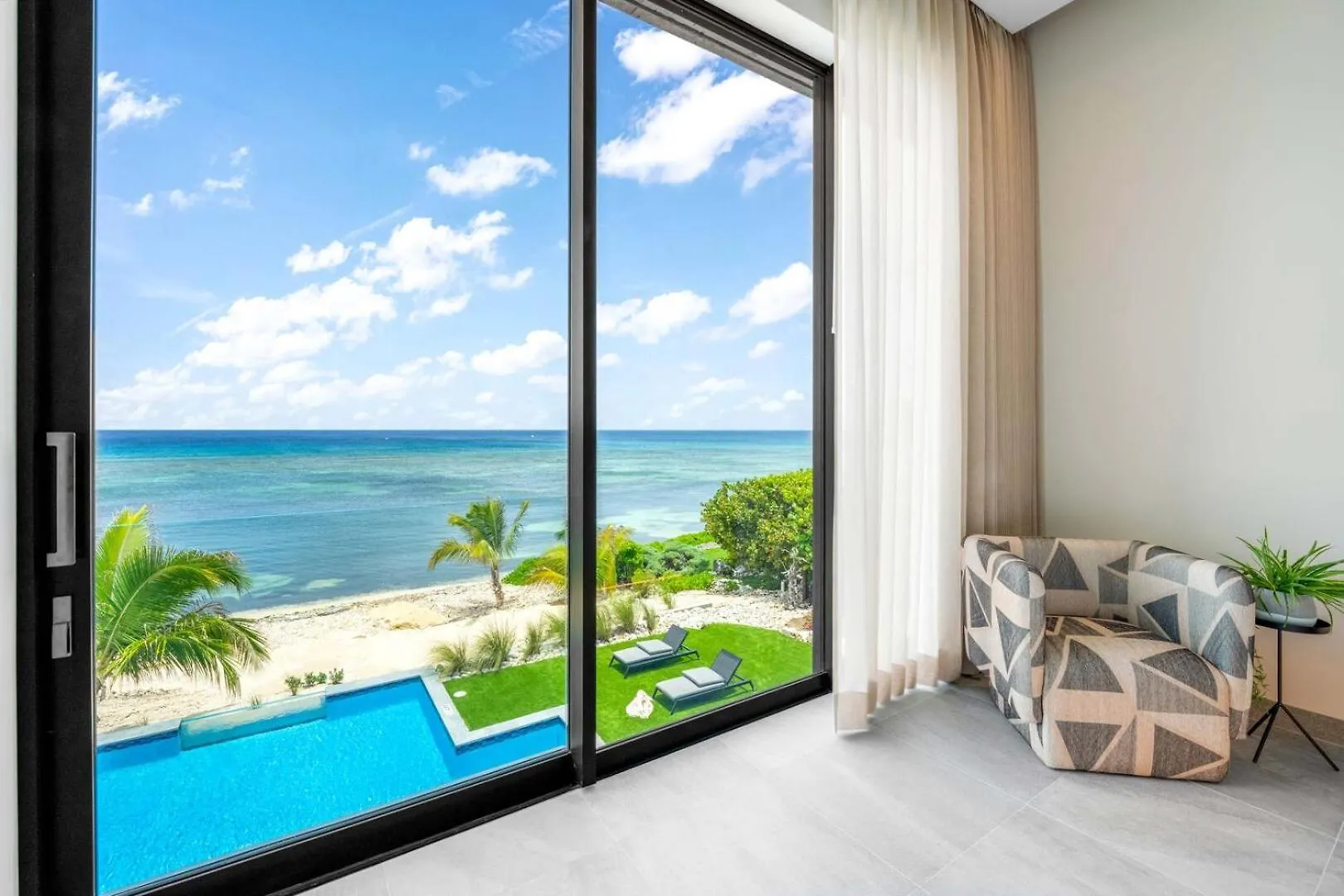 Bella Rocca - Luxurious Ocean Estate With Private Pool, Heated Spa, & Designer Interiors Gun Bay Daire